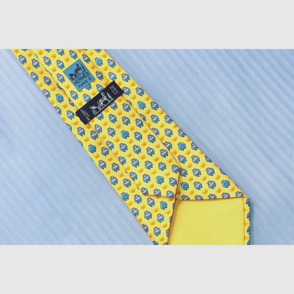 Hermès Yellow (RARE) Background w/Blue Hippopotamus Animal Print Silk Necktie!